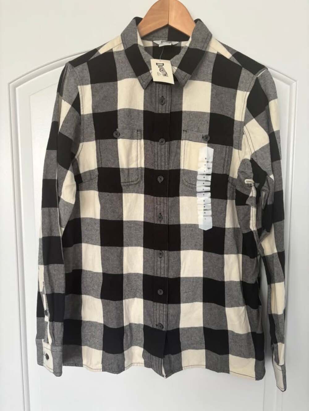 NWT Duluth Trading Co Women’s Flannel Plaid Button Down Medium M